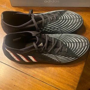 Adidas Predator Edge.2 FG soccer cleats Men’s size 10
